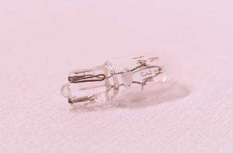 BULB (14V 3W T6.5)