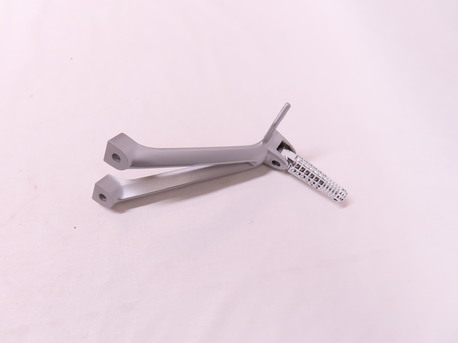FOOTREST ASSY GSX-R600/K8