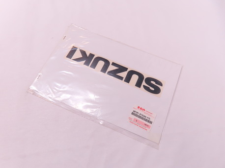 EMBLEM, "SUZUKI" (GRAY) (E) GS500F UNDER COWLING